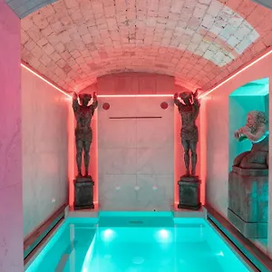 https://romanico-palace.it-romehotels.com